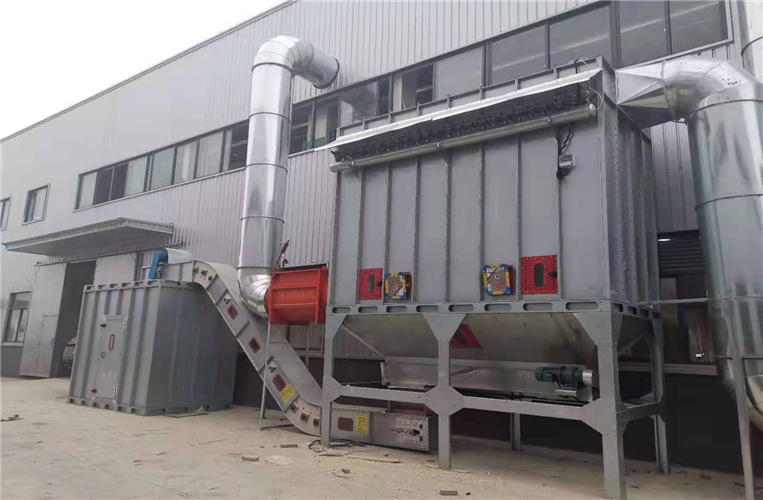 刮板式中央除塵器